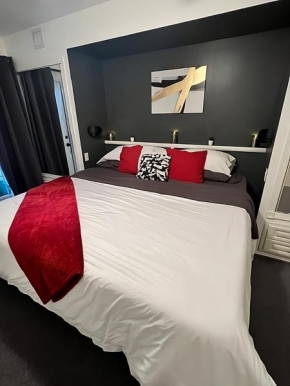 Modern Condo Dream at Fairmont